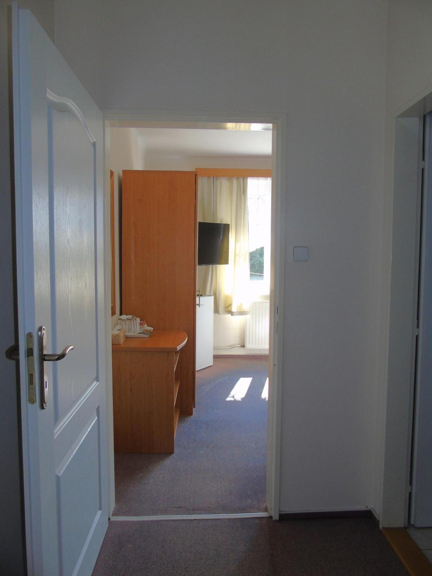 Toris Inn Trinec Exterior foto